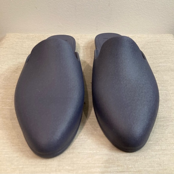 NATIVE Sz 9 Ara Bloom Slip  on Almond Toe Mules in Purple Blue - Picture 2 of 10